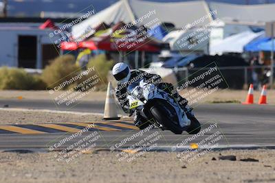 media/Dec-17-2023-CVMA (Sun) [[bf0c04832d]]/Race 2 Amateur Supersport Open/